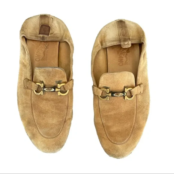 Salvatore Ferragamo | Shoes | Vguc Salvatore Ferragamo Suede  display picture 1